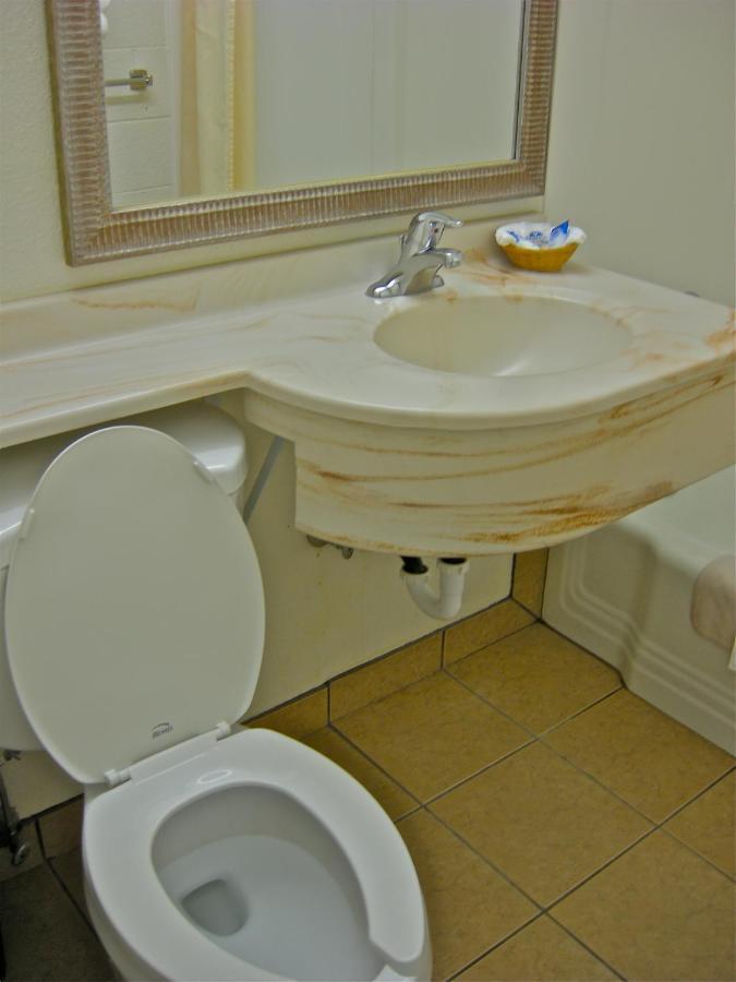 Americas Best Value Inn - Pendleton Quarto foto